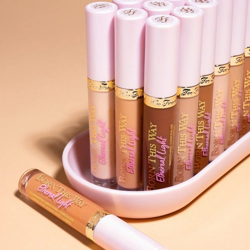Born This Way Ethereal Light Illuminating Smoothing Concealer 24-Hour Wear
